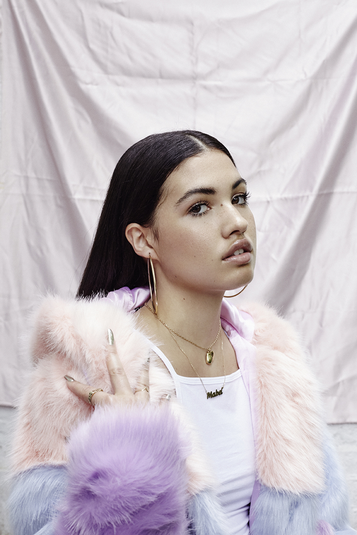 BRITs Critics' Choice nominee Mabel goes Gold