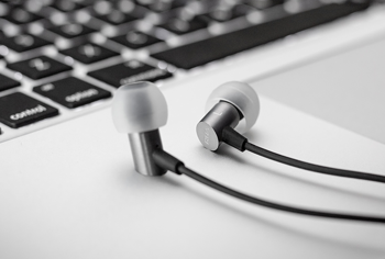 Record Industry Wins Double Landmark UK Court Victory In New Cyberlocker and Stream Ripping Piracy Cases