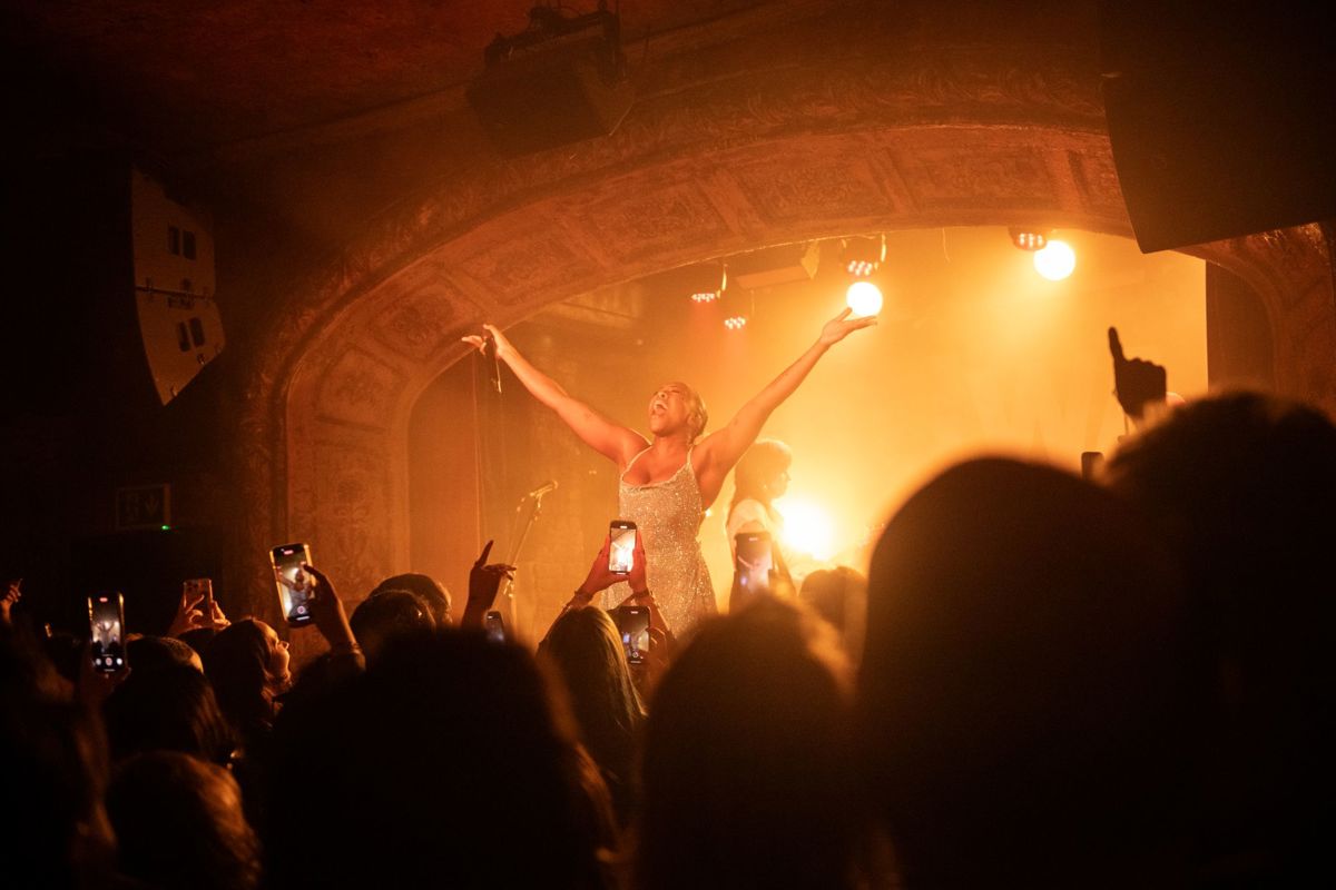BRITs Week 25, delivered by DHL for War Child announces money raised through 2025 shows